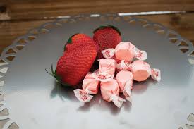 Taffy Town Strawberry 2.5 Pound Bag Individually Wrapped Bulk